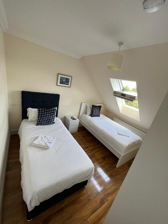 Stanwell Rc Airport Rooms מראה חיצוני תמונה