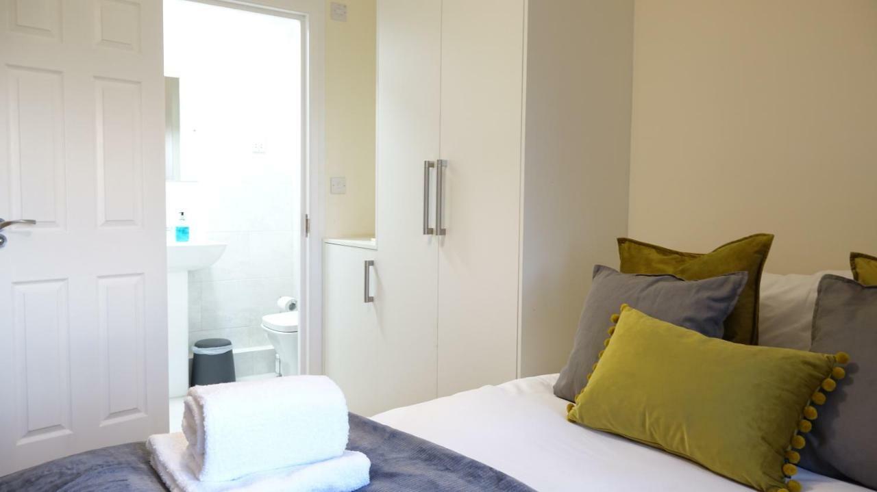 Stanwell Rc Airport Rooms מראה חיצוני תמונה