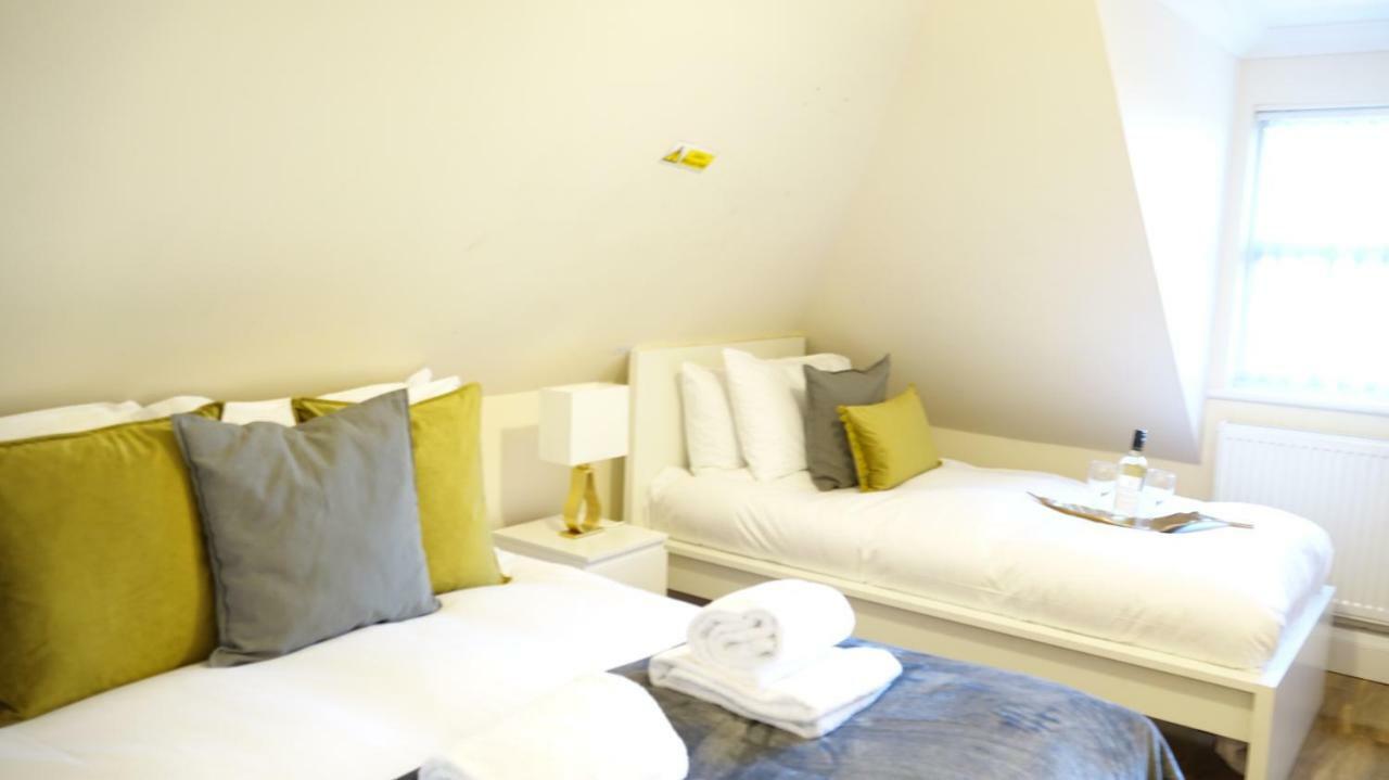 Stanwell Rc Airport Rooms מראה חיצוני תמונה