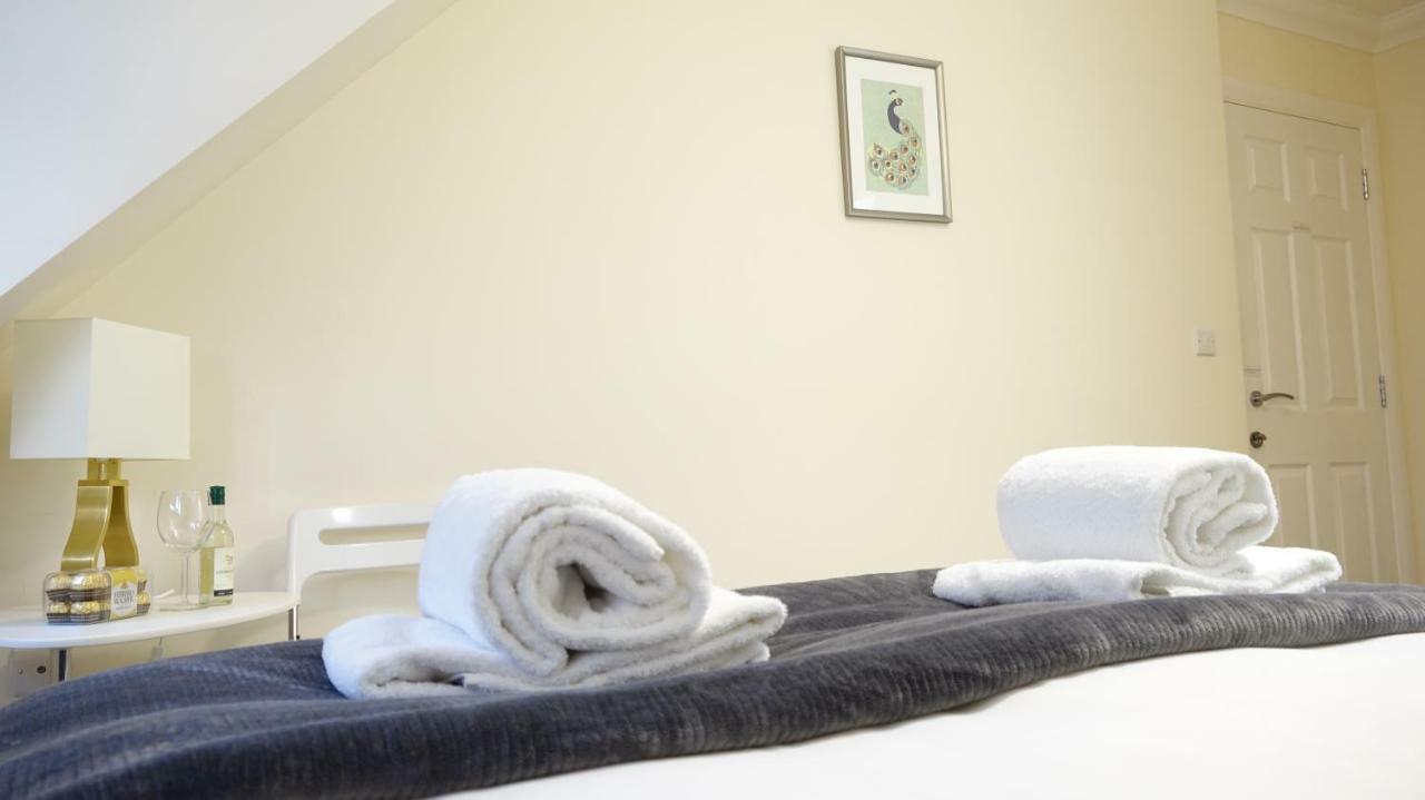 Stanwell Rc Airport Rooms מראה חיצוני תמונה
